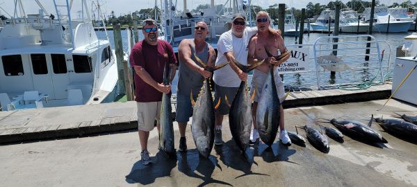 Outer Banks Fishing Charters, Hammerhead and Chris strike again!!