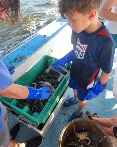 Risky Business Shrimping & Crabbing Charters, Pulling Crab Pots