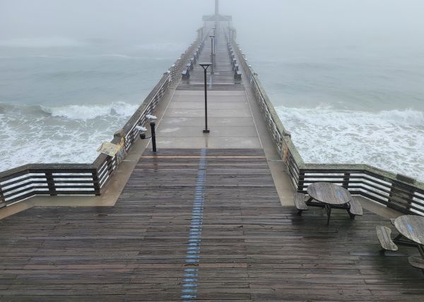 Jennette's Pier, Thick Fog Today
