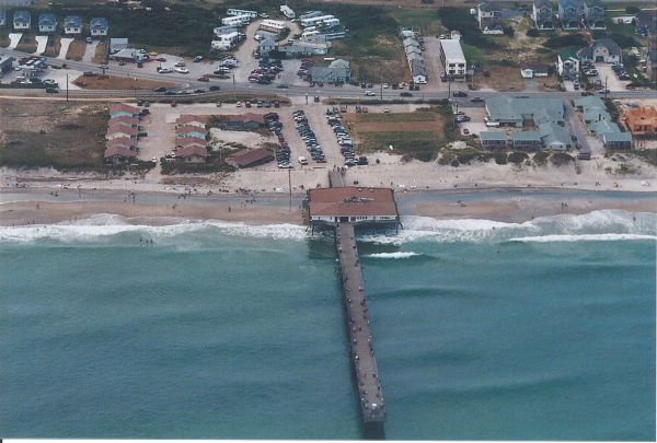 Jennette's Pier, Another Great Day of Waves