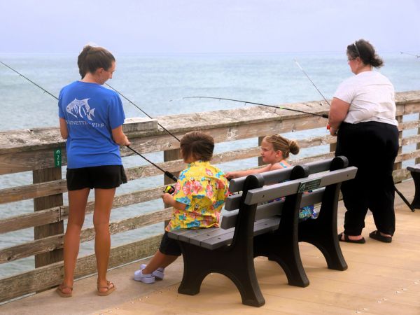 Jennette's Pier, Family Fishing