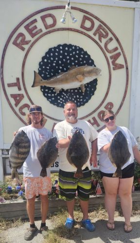 Red Drum Tackle Shop, Flounder & Sheepshead