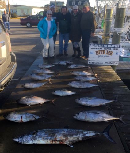 Bite Me Sportfishing Charters, Wrapping up 2017 with Tuna!