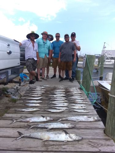 Wanchese Fishing Charters, Hanging with the guys