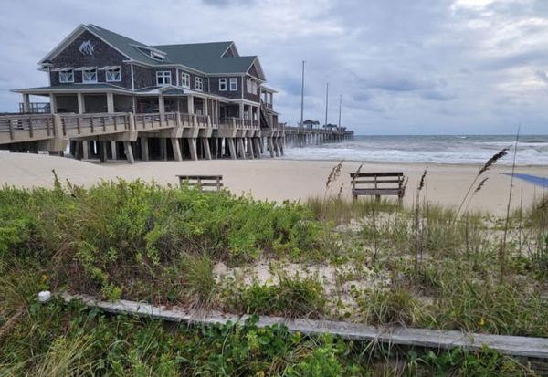Jennette's Pier, Strong Breeze & Red Drum