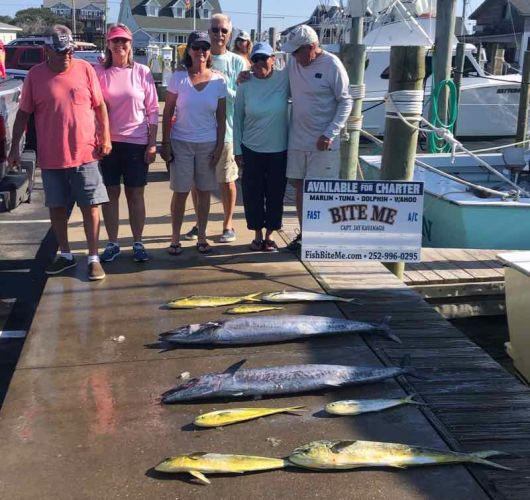 Bite Me Sportfishing Charters, Wahoos and dolphin on a pretty day!