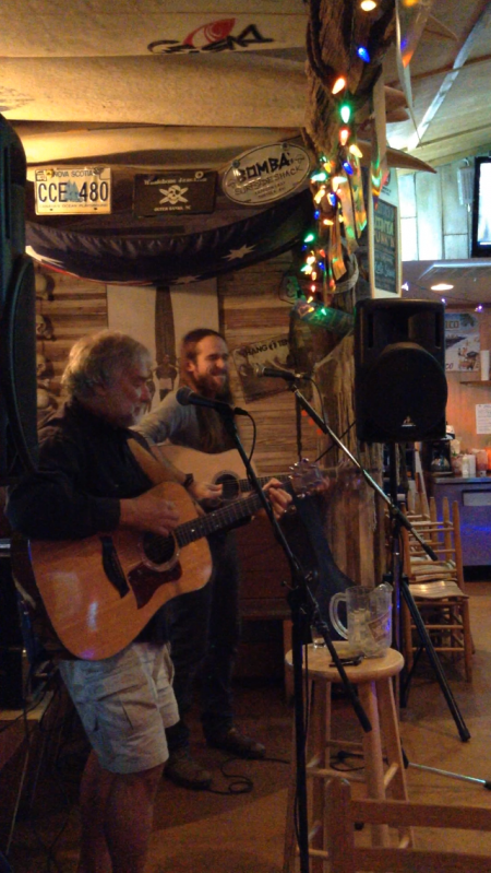Bonzer Shack Bar & Grill, Acoustic Evening with Kevin and Matt