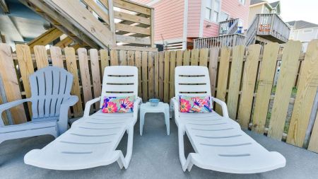 Beach Realty, Lazy Pelican 
