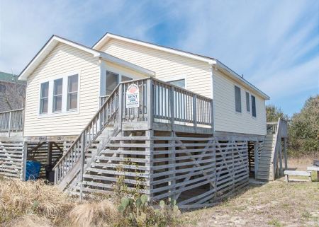 Beach Realty, Bowen