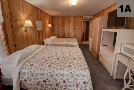 Outer Banks Motel, Family Friendly Room