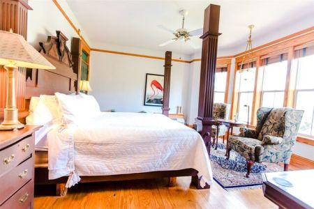 The Roanoke Island Inn, Room 3 - King Suite