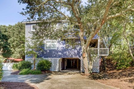 Outer Banks Blue Realty, Coastal Charm
