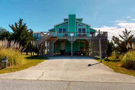 Hatteras Realty, Lori's Lair