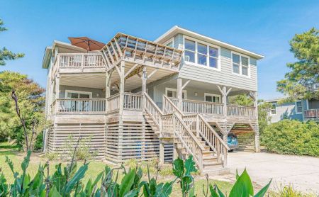 Beach Realty, A Summer Place