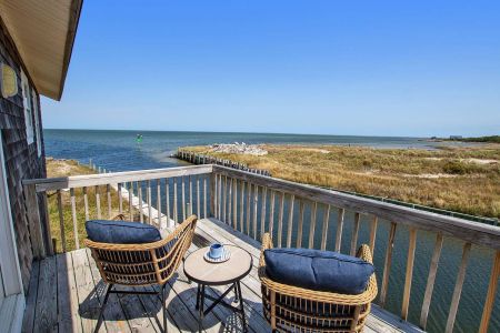Brindley Beach Vacations, Channel House