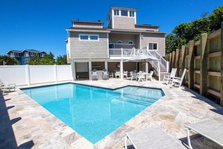 Brindley Beach Vacations, Morningstar