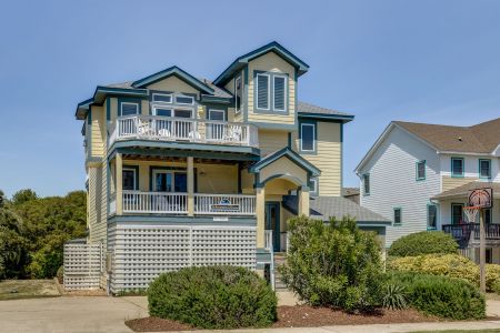 Outer Banks Blue Realty, In Between Dreams