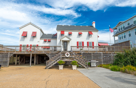 Joe Lamb, Jr. & Associates, Small Family Cottage