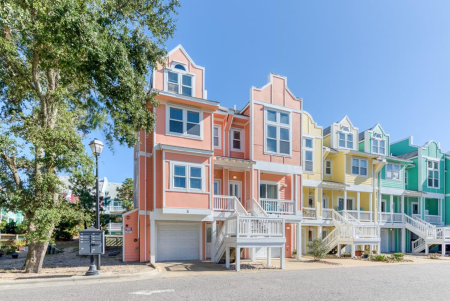 Cove Realty, Just Peachy