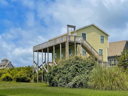 Dolphin Realty, Southern Star