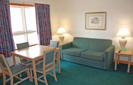 Mariner Inn & Suites, 2 Doubles Suite