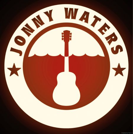 NouVines, Johnny Waters