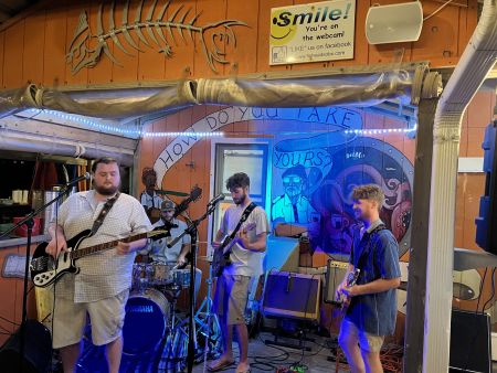 Fish Heads Bar & Grill, The Southern Split