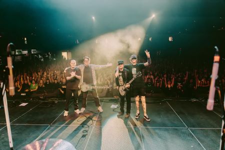 The Pioneer Theater, Hawthorne Heights