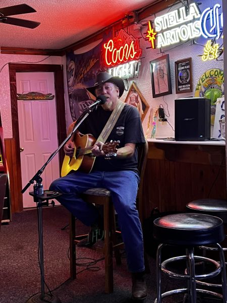 Blue Crab Tavern, Chris Matthews