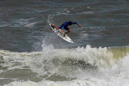 Jennette's Pier, ESA Mid-Atlantic Regional Surfing Championship