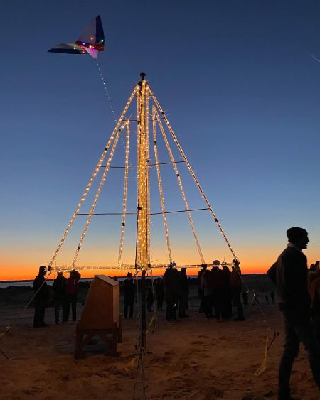 Kitty Hawk Kites, Kites with Lights