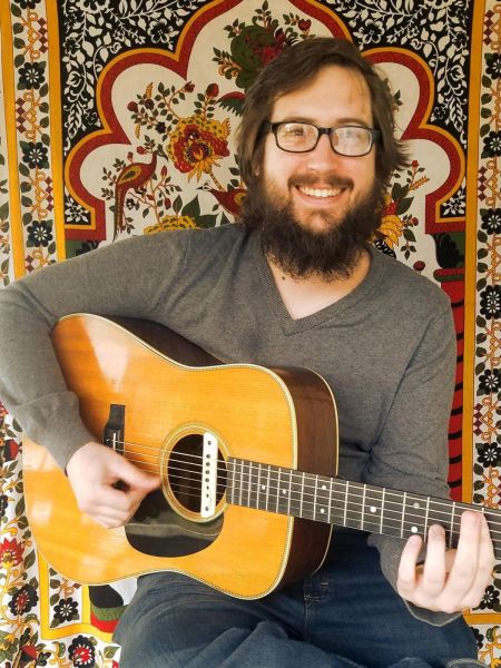 Buffalo City Distillery, Acoustic Sunday with Bobby Soto