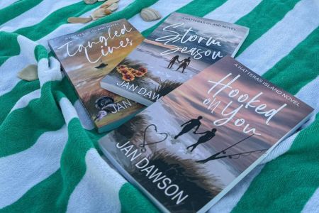 Downtown Books, Jan Dawson Book Signing