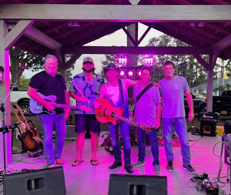 Jolly Roger Restaurant, Dave Cynar Band