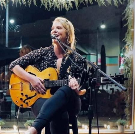 Tortugas' Lie Shellfish Bar & Grille, Melissa Joiner