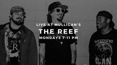 Mulligan's Grille, The Reef