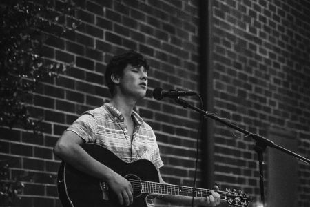The Froggy Dog Restaurant & Pub, Micah Iverson