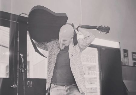 Buffalo City Distillery, Acoustic Sunday with Bryan Campbell