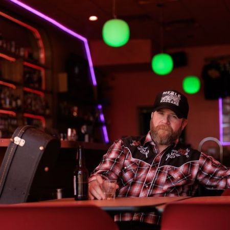 Lucky 12 Tavern, Brand Franklin