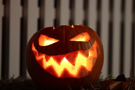 Halloween Island, Halloween Night