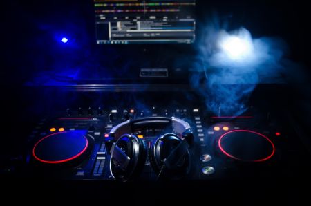 Jolly Roger Restaurant, Family Friendly Karaoke with DJ BlackKing