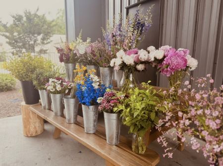 Buffalo City Distillery, Make Your Own Bouquet with Carolina Charm