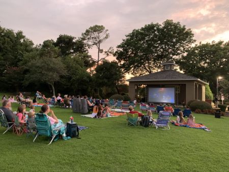 Duck Town Park, Movies on the Green