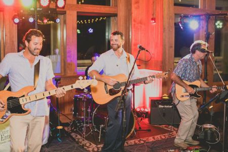 Jack Brown's Beer & Burger Joint, Jeremy and the Generations