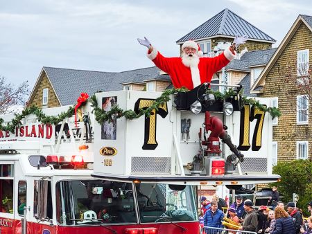 Town of Manteo, 50th Annual Christmas Parade