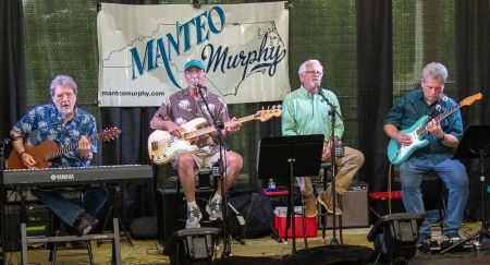 Jolly Roger Restaurant, Manteo Murphy