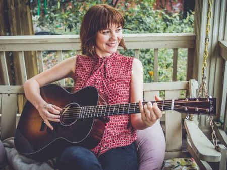 Outer Banks Forum, Molly Tuttle