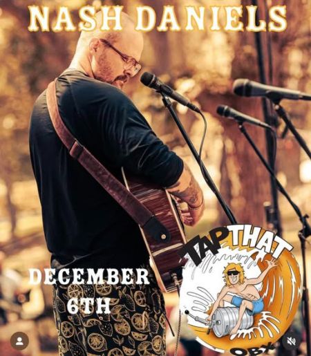 Misfit Bars of Christmas Crawl, Nash Daniels at Tap That OBX