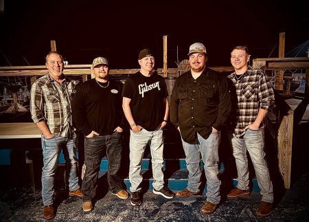 Jolly Roger Restaurant, Overtime Band