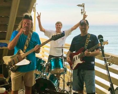 Tap Shack, Pier Pressure
